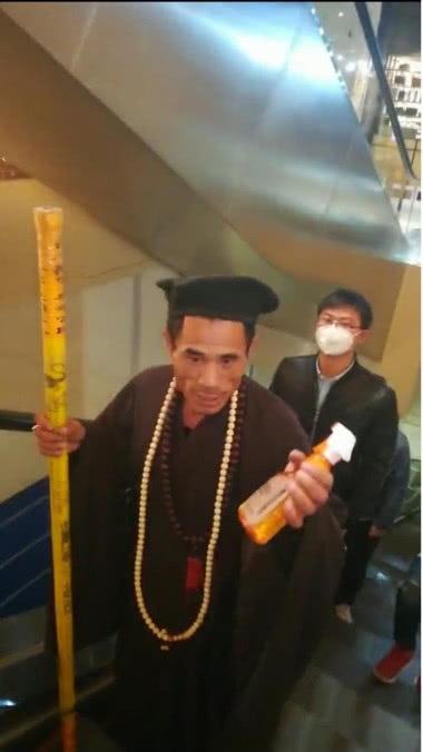 东方小圣3.jpg