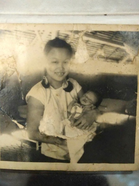文件:这是我在马来西亚的居鸾女监出生时的照片（1949年）.jpg